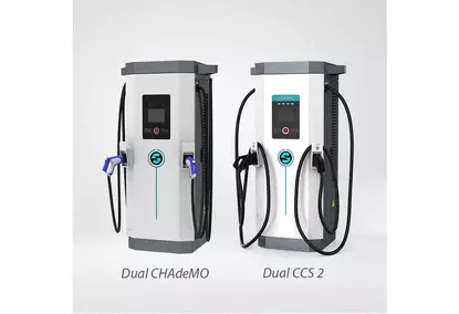 带有CCS2连接器的电动汽车快速充电站