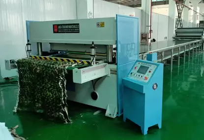 织物网切割机（迷彩网）