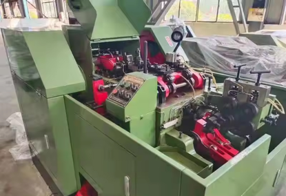 金属用高速冷锻机