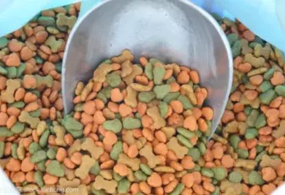 自动宠物食品生产线，适用于狗、猫、鱼