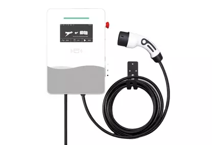 功率为7kW的壁挂式电动车充电器,带有2型AC Wallbox连接器 功率为7kW的壁挂式电动车充电器,带有2型AC Wallbox连接器