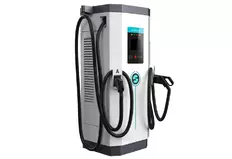 带CCS2和GB/T直流连接器的电动汽车充电站90kW