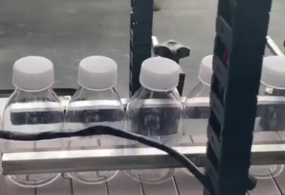 果汁瓶封口封口自动机 果汁瓶封口封口自动机